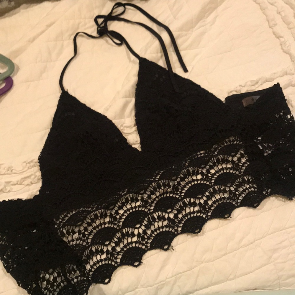 Rehab Crochet Crop Top